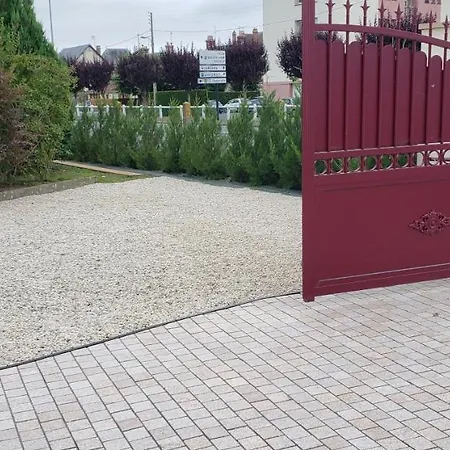 Le Petit *